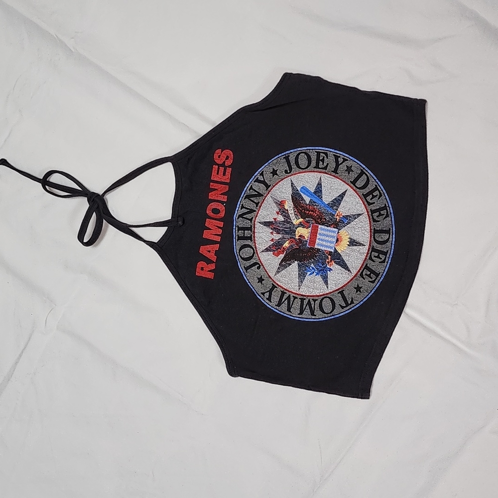 🎸 Ramones halter crop top 🎸